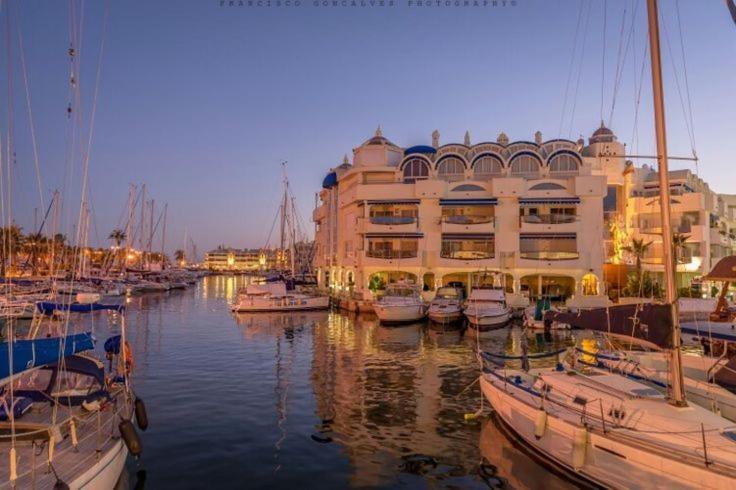 Benalmadena Beach Apartamento Con Vistas Al Mar Y Parking Privado Incluido Exterior foto