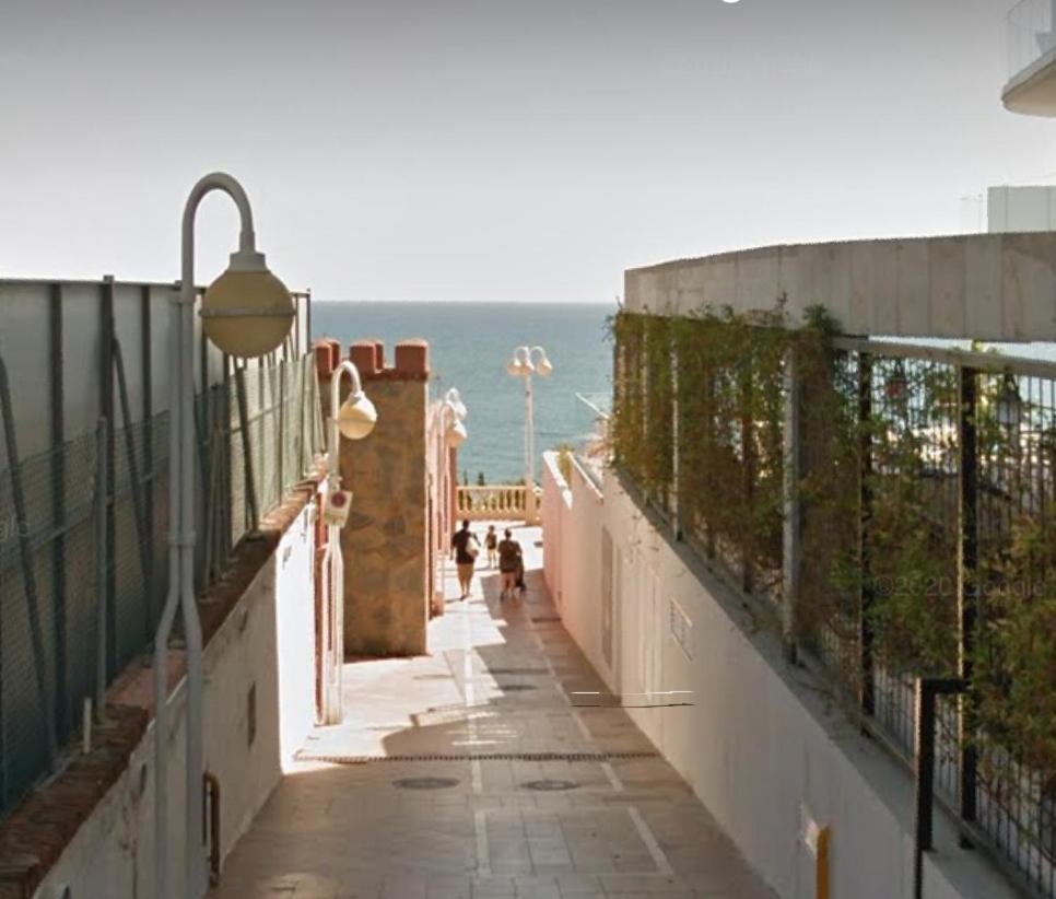 Benalmadena Beach Apartamento Con Vistas Al Mar Y Parking Privado Incluido Exterior foto